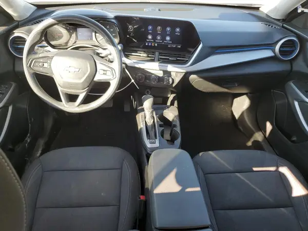 KL77LFE25RC040960 2024 CHEVROLET TRAX - Image 8