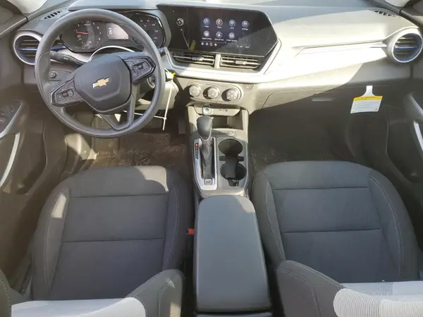KL77LFE25RC075787 2024 CHEVROLET TRAX - Image 8