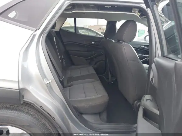 KL77LFE25RC094680 2024 CHEVROLET TRAX - Image 8