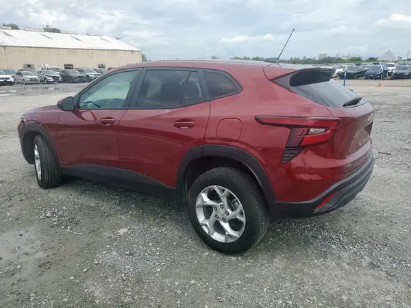 KL77LFE25RC213019 2024 CHEVROLET TRAX - Image 2