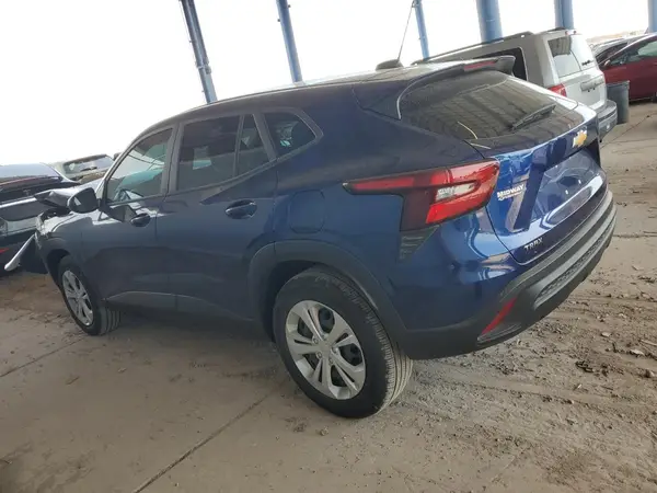 KL77LFE25RC213490 2024 CHEVROLET TRAX - Image 2