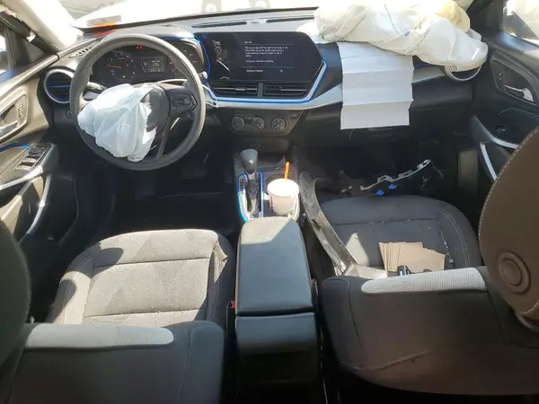 KL77LFE25RC243928 2024 CHEVROLET TRAX - Image 8