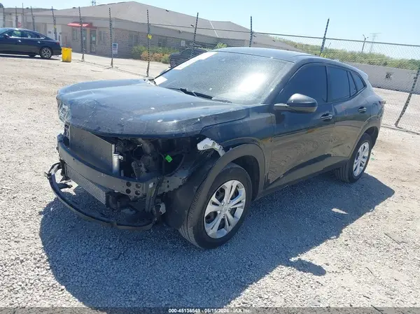 KL77LFE26RC002606 2024 CHEVROLET TRAX - Image 2