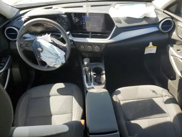 KL77LFE26RC030714 2024 CHEVROLET TRAX - Image 8