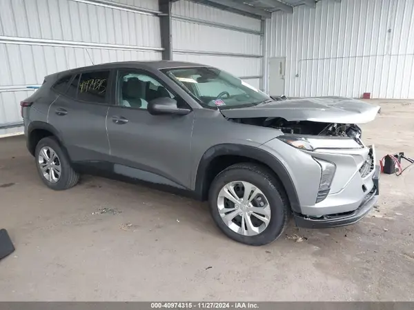 KL77LFE26RC039686 2024 CHEVROLET TRAX - Image 1