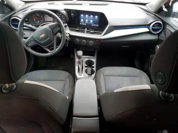 KL77LFE26RC050221 2024 CHEVROLET TRAX - Image 8