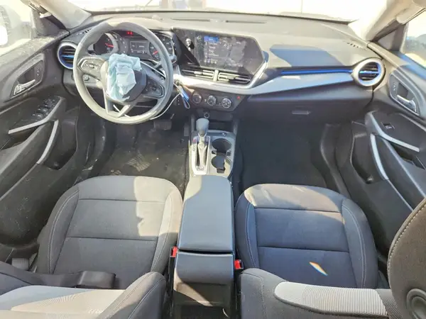 KL77LFE26RC070324 2024 CHEVROLET TRAX - Image 8