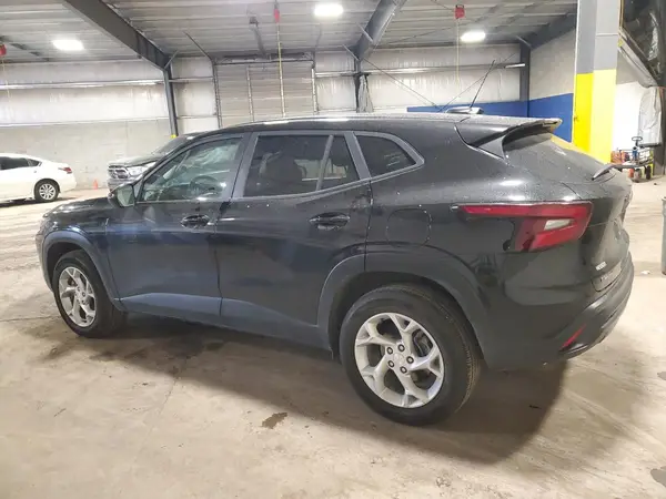KL77LFE26RC151534 2024 CHEVROLET TRAX - Image 2
