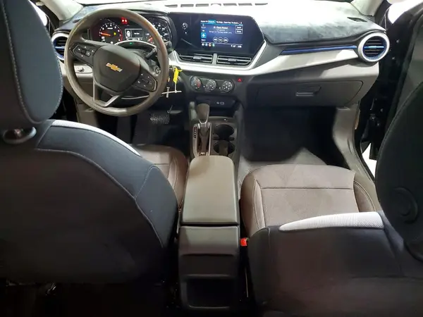 KL77LFE26RC174795 2024 CHEVROLET TRAX - Image 8