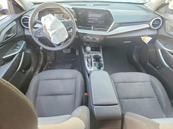 KL77LFE26RC196358 2024 CHEVROLET TRAX - Image 8
