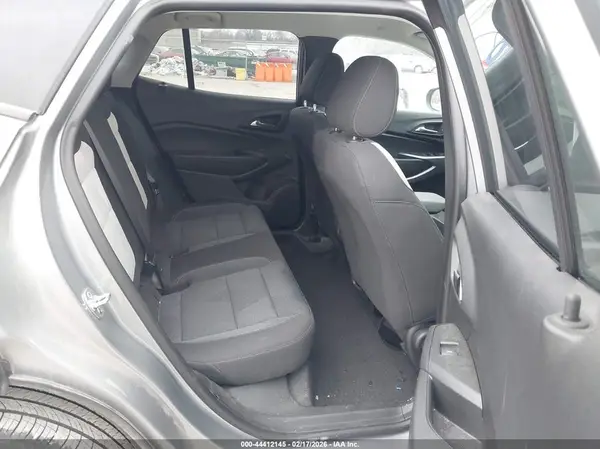 KL77LFE26RC231593 2024 CHEVROLET TRAX - Image 3