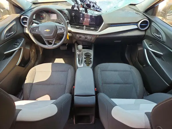 KL77LFE26RC246093 2024 CHEVROLET TRAX - Image 8