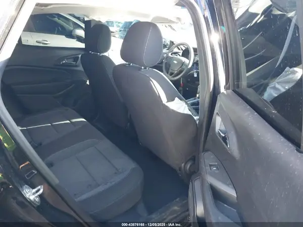 KL77LFE27RC002095 2024 CHEVROLET TRAX - Image 8