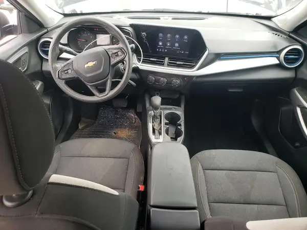 KL77LFE27RC008320 2024 CHEVROLET TRAX - Image 8