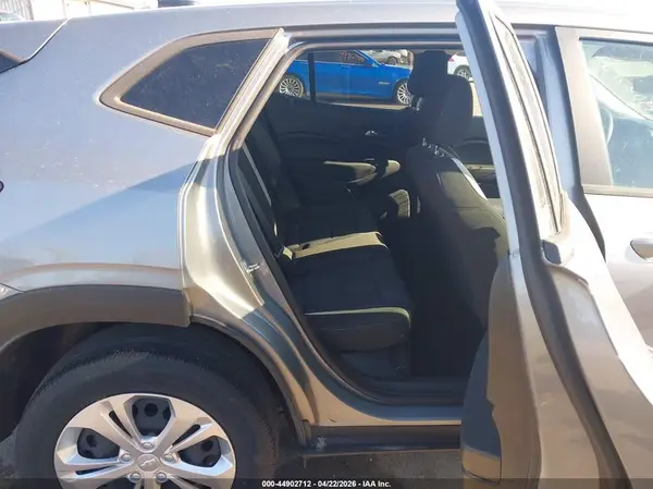 KL77LFE27RC033346 2024 CHEVROLET TRAX - Image 8
