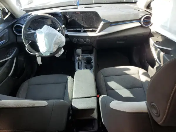 KL77LFE27RC058845 2024 CHEVROLET TRAX - Image 8