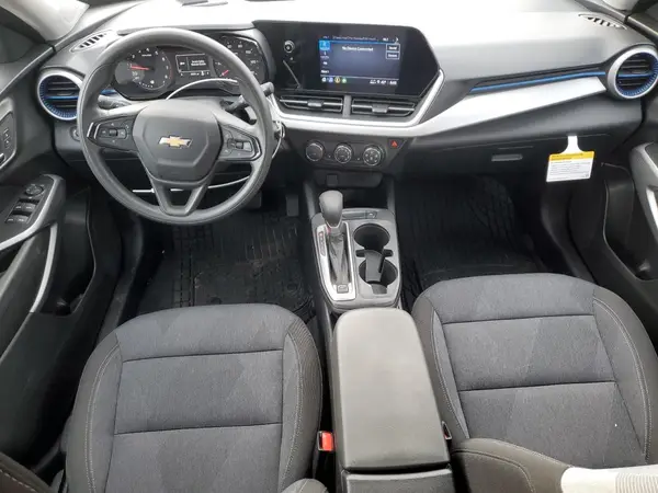 KL77LFE27RC073670 2024 CHEVROLET TRAX - Image 8
