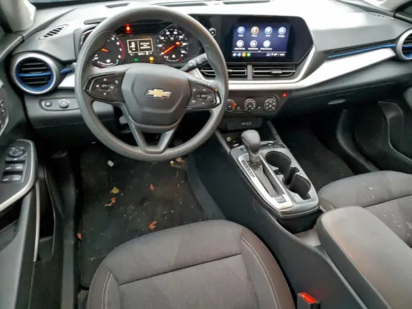 KL77LFE27RC081302 2024 CHEVROLET TRAX - Image 8