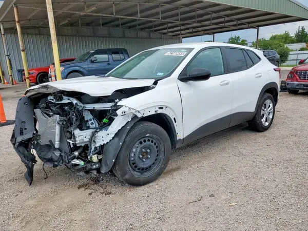 KL77LFE27RC219761 2024 CHEVROLET TRAX - Image 1