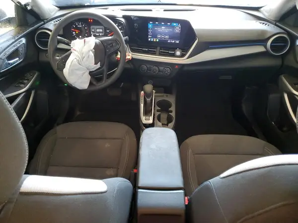 KL77LFE27RC240514 2024 CHEVROLET TRAX - Image 8