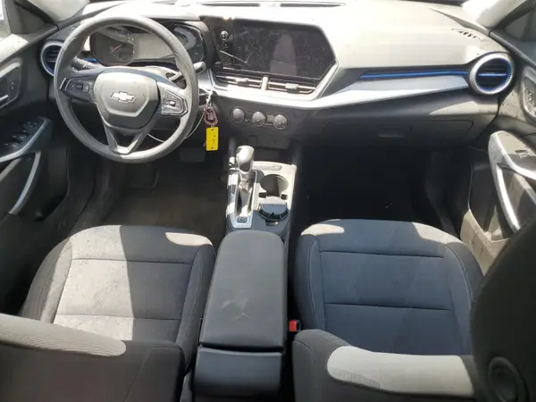 KL77LFE27RC243140 2024 CHEVROLET TRAX - Image 8