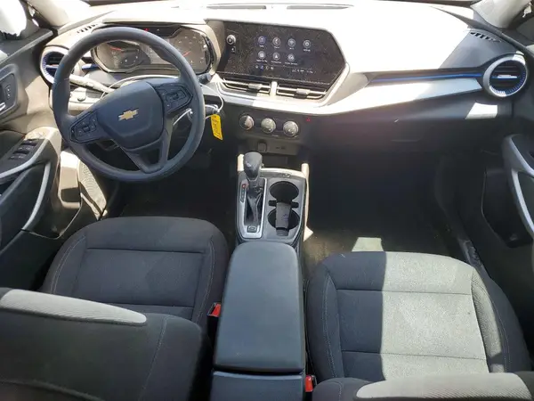KL77LFE28RC026356 2024 CHEVROLET TRAX - Image 8