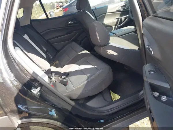 KL77LFE28RC109141 2024 CHEVROLET TRAX - Image 8