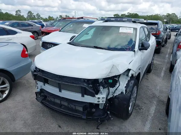 KL77LFE28RC131351 2024 CHEVROLET TRAX - Image 2