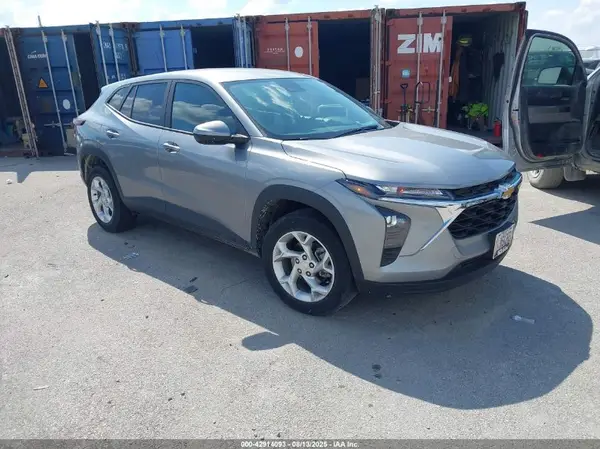 KL77LFE28RC133357 2024 CHEVROLET TRAX - Image 1