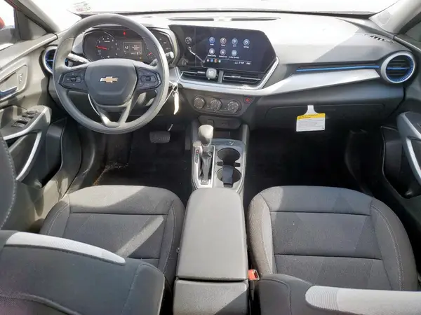 KL77LFE28RC165399 2024 CHEVROLET TRAX - Image 8