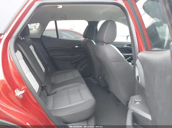 KL77LFE28RC193767 2024 CHEVROLET TRAX - Image 8