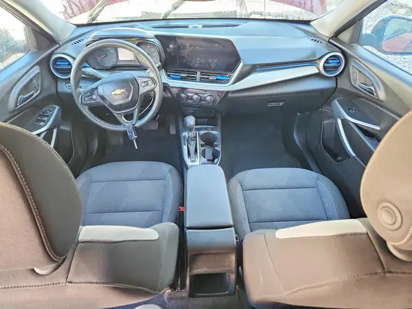 KL77LFE28RC246757 2024 CHEVROLET TRAX - Image 8