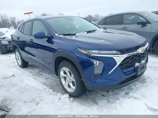 KL77LFE29RC030514 2024 CHEVROLET TRAX - Image 1