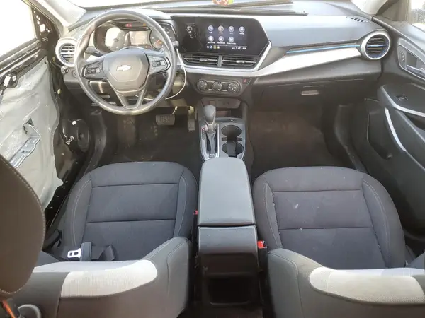 KL77LFE29RC037043 2024 CHEVROLET TRAX - Image 8