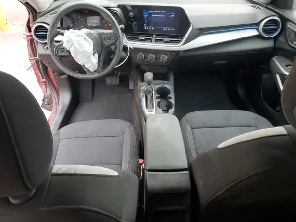 KL77LFE29RC068552 2024 CHEVROLET TRAX - Image 8