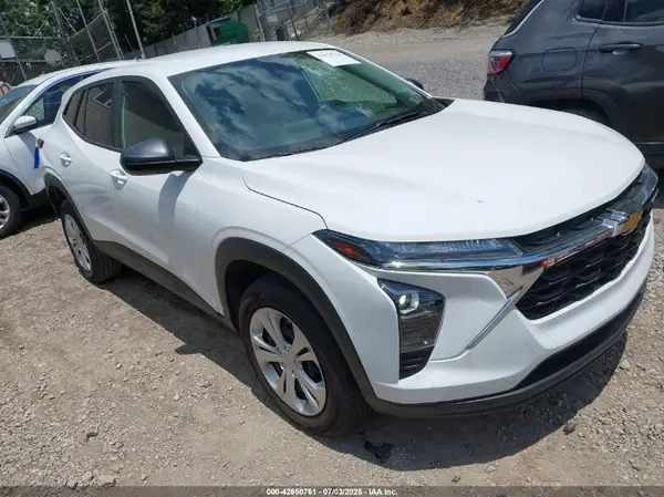KL77LFE29RC128412 2024 CHEVROLET TRAX - Image 1