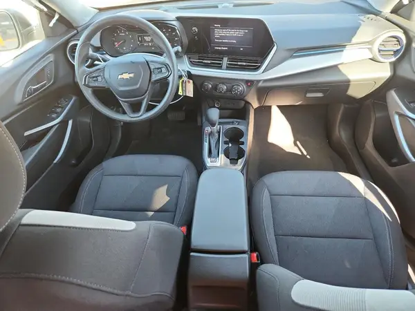 KL77LFE29RC151723 2024 CHEVROLET TRAX - Image 8