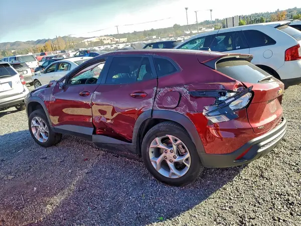 KL77LFE29RC161586 2024 CHEVROLET TRAX - Image 2