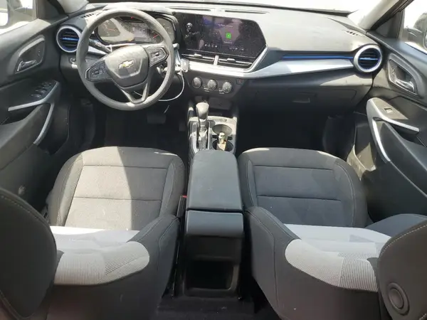 KL77LFE29RC202413 2024 CHEVROLET TRAX - Image 8