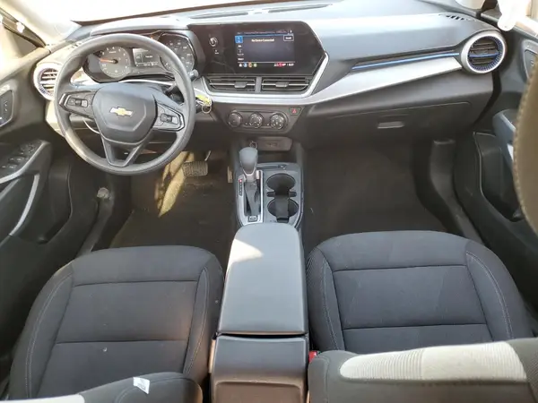 KL77LFE29RC215002 2024 CHEVROLET TRAX - Image 8