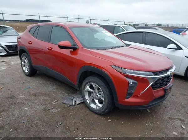 KL77LFE2XRC001765 2024 CHEVROLET TRAX - Image 1