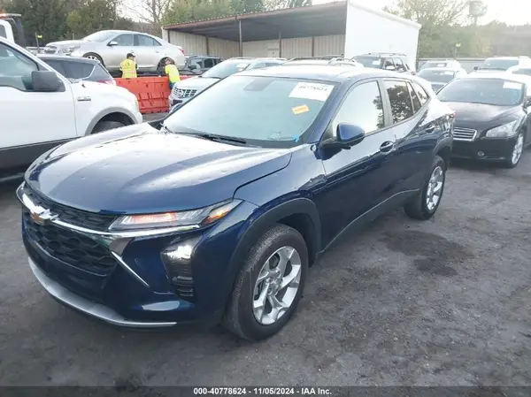 KL77LFE2XRC026553 2024 CHEVROLET TRAX - Image 2