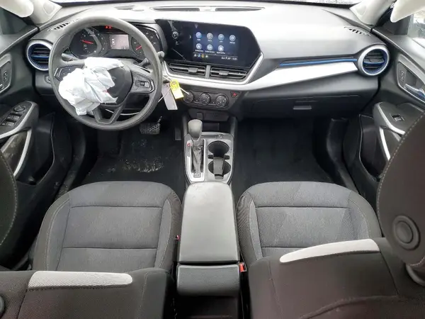 KL77LFE2XRC036581 2024 CHEVROLET TRAX - Image 8
