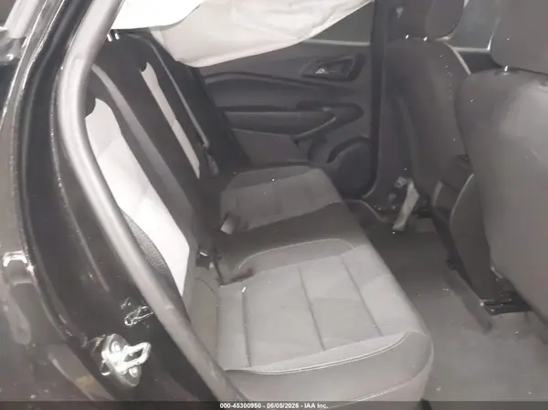 KL77LFE2XRC039075 2024 CHEVROLET TRAX - Image 8