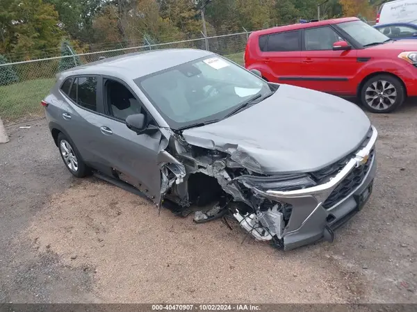 KL77LFE2XRC053185 2024 CHEVROLET TRAX - Image 1