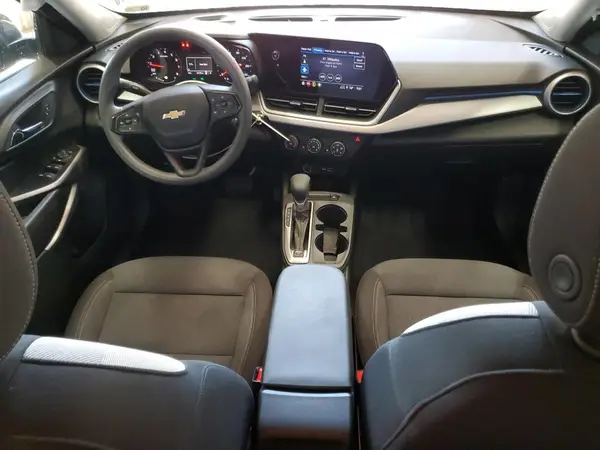KL77LFE2XRC076739 2024 CHEVROLET TRAX - Image 8