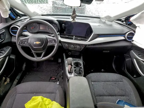 KL77LFE2XRC082556 2024 CHEVROLET TRAX - Image 8