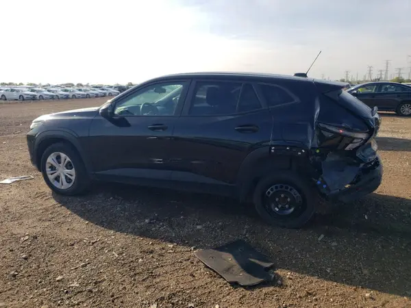 KL77LFE2XRC090396 2024 CHEVROLET TRAX - Image 2