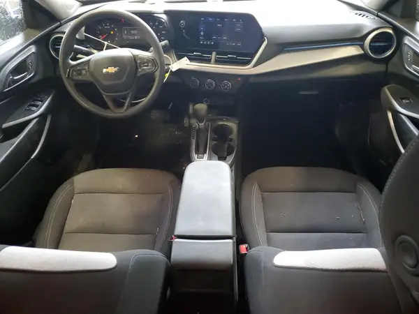 KL77LFE2XRC100327 2024 CHEVROLET TRAX - Image 8