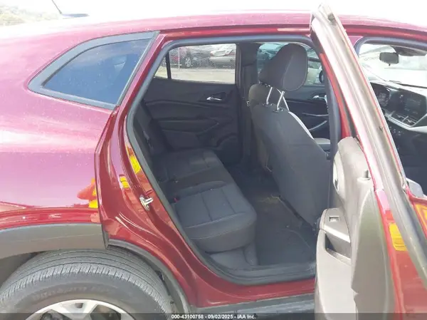 KL77LFE2XRC101008 2024 CHEVROLET TRAX - Image 8